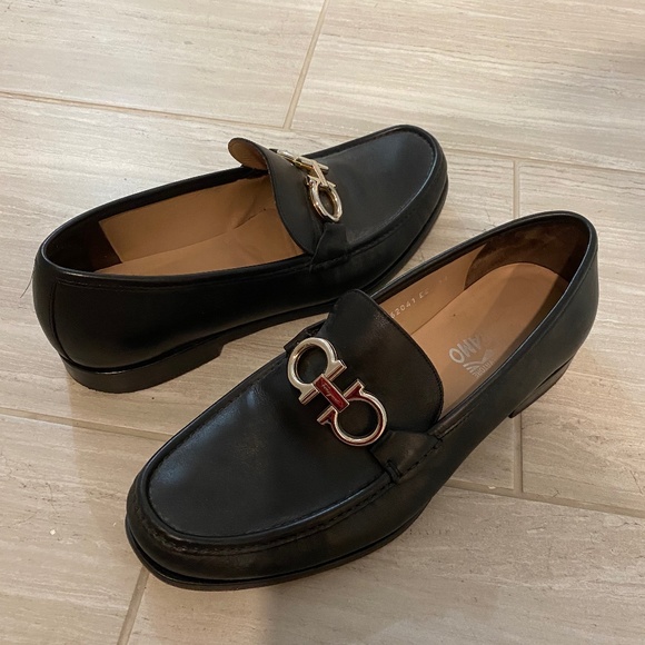 Ferragamo loafers - black main image 4